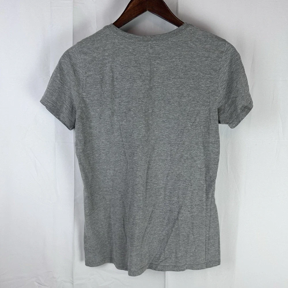 Nike‎ Top Womens Large Slim Gray T-Shirt NFL Patriots Super Bowl Championship